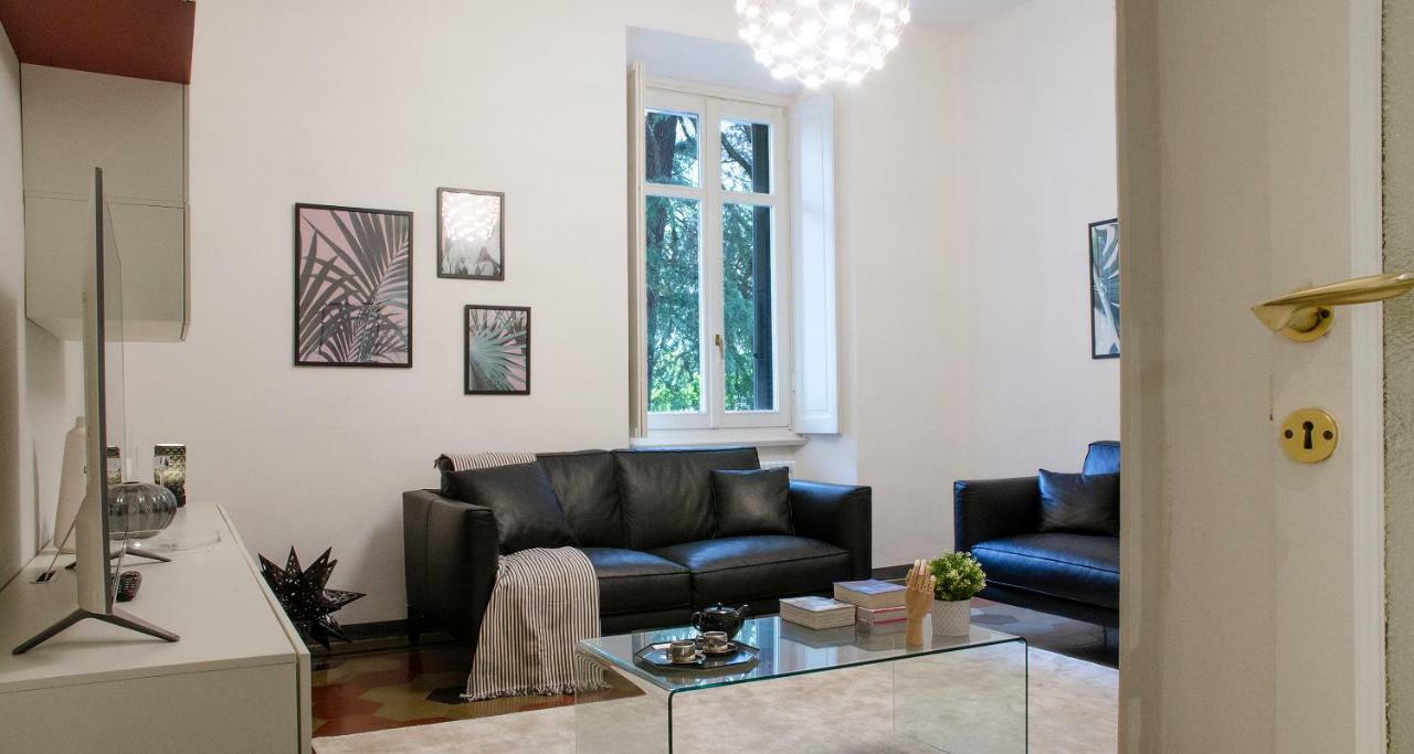 Joivy Splendid 3Br Apt With Parking And Terrace In Como Lake Como Eksteriør billede