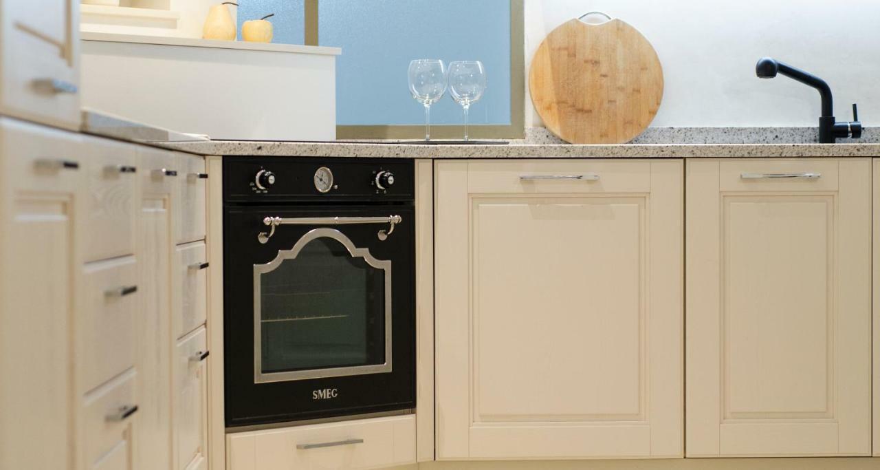 Joivy Splendid 3Br Apt With Parking And Terrace In Como Lake Como Eksteriør billede